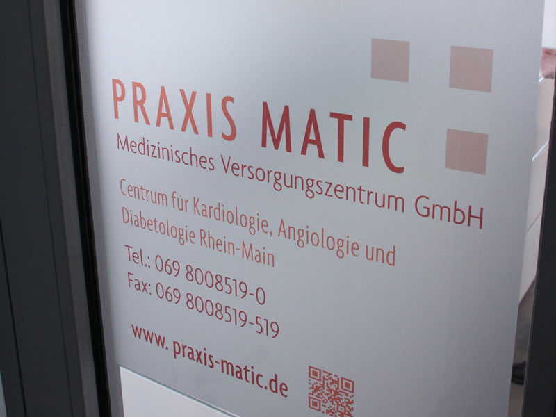 Eingang Praxis Matic, Centrum für Kardiologie, Angiologie und Diabetologie